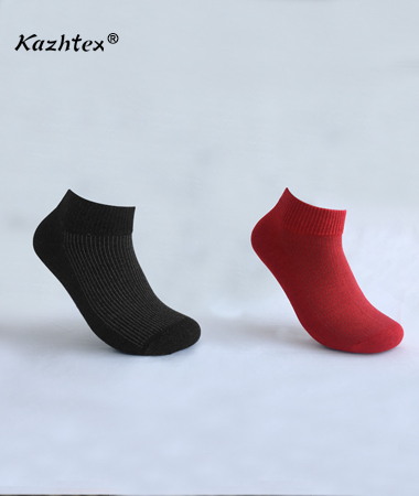 泰克蘇州銀纖維商務休閑抗菌導電襪OEM